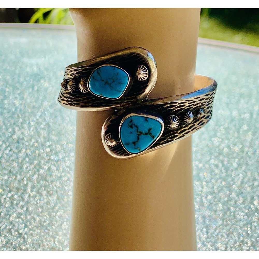 Vintage Navajo Sterling Silver Bisbee Blue Turquoise Bangle Bracelet 🔥🔥🔥